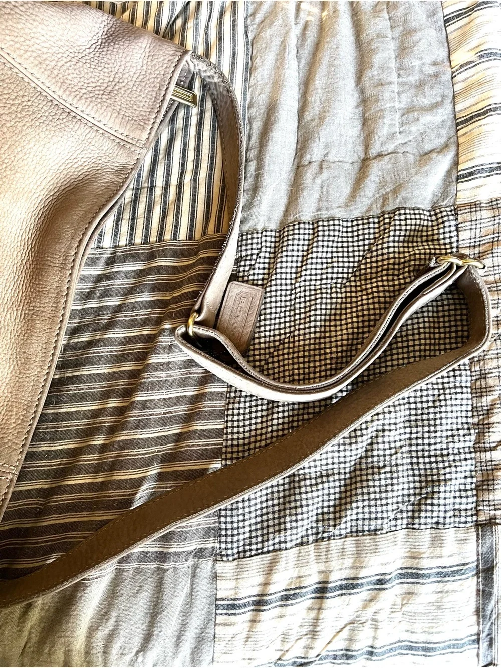 Vintage Coach Sonoma Style 4943 Soft Bucket Nubuc Leather in Sand